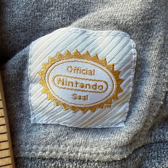 SPORTIQUE Large Nintendo NYC Kanji Grey Streetwear Crew Neck Raglan Sweatshirt - Picture 7 of 9